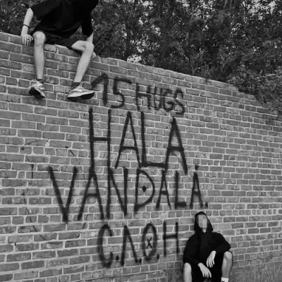 15hugs - Hala Vandala (feat. С.Л.О.Н)